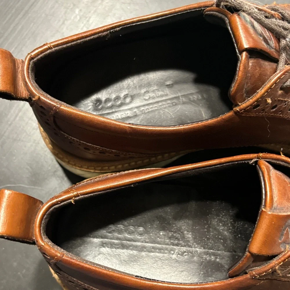 Ecco Men's Brown Wingtip Brogue Oxfords